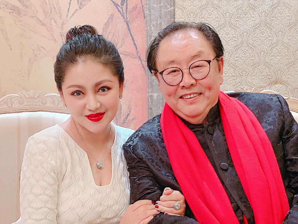 回顾演员马德华我这辈子幸运的事就是现实中如愿娶了嫦娥