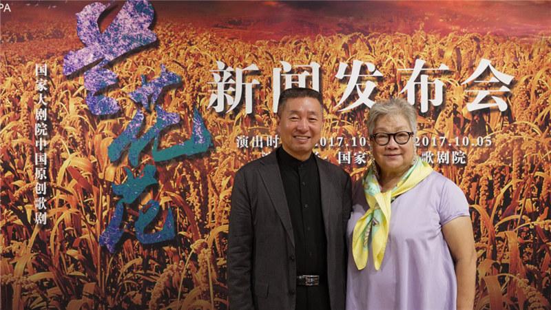 回顾著名作曲家张千一娶普通人李文秀为妻婚后生一子幸福美满