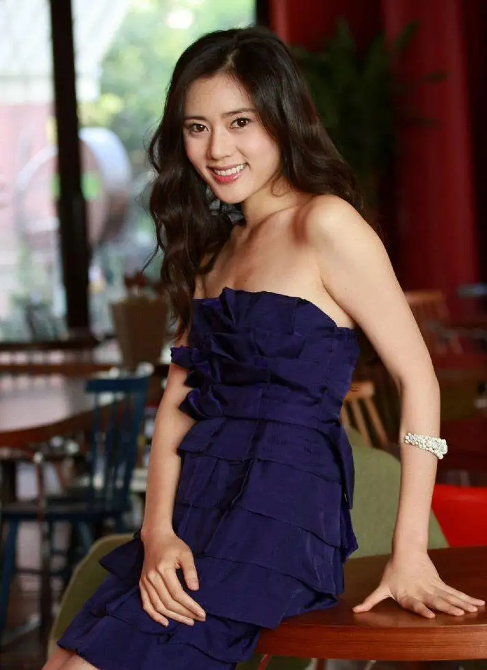 回顾秋瓷炫我这辈子正确的决定就是39岁高龄为中国籍小丈夫生子