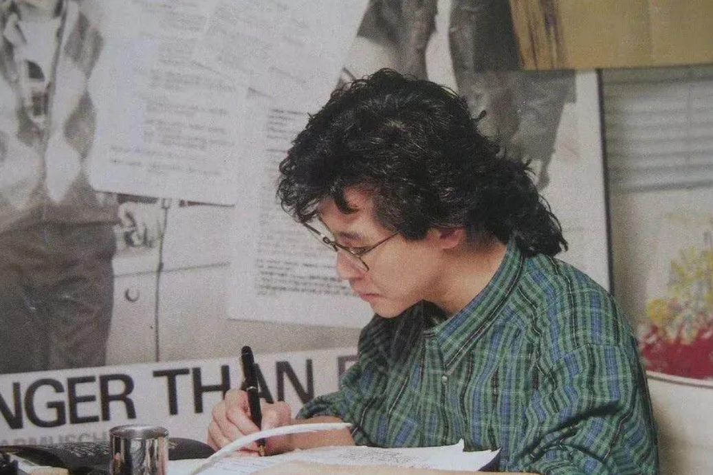 回顾郑智化3岁残疾妻子不离不弃恩爱25年今一家三口幸福甜蜜