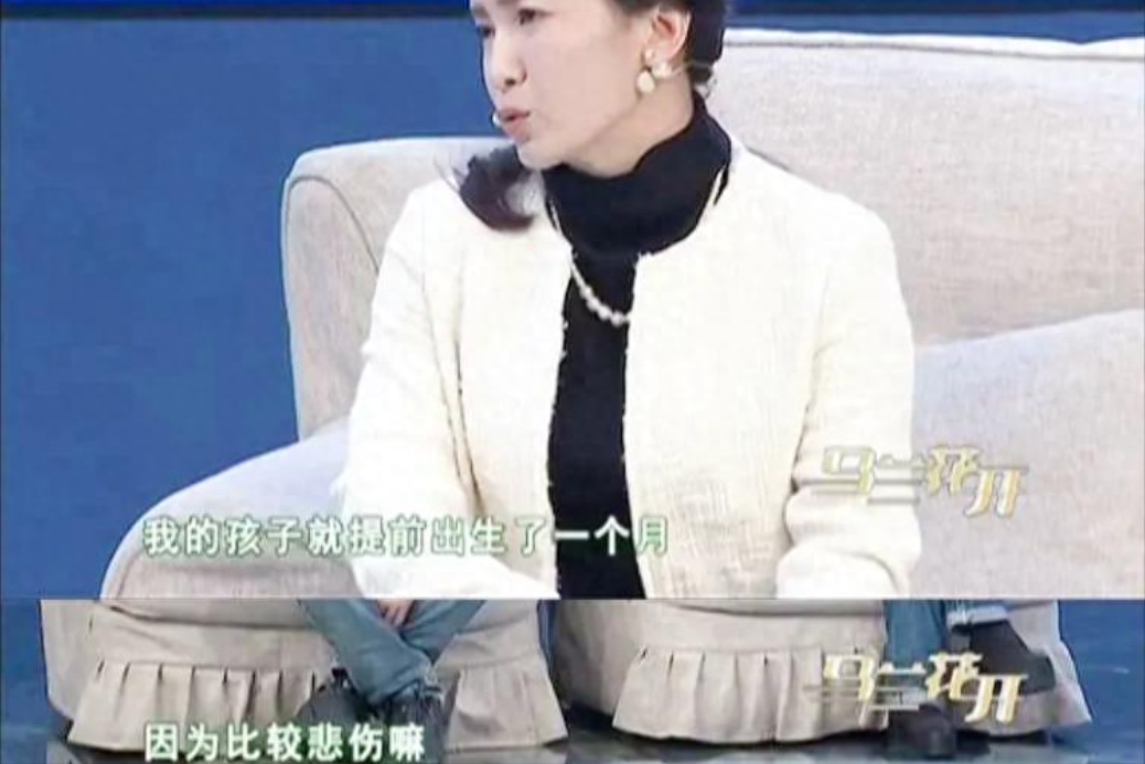 伤心欲绝,很快也追随父亲而去,这让处于产后的胡小庭逐渐患上了抑郁症