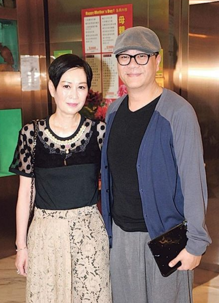 回顾欧阳震华2婚娶赌王孙女傅洁娴婚后丁克26年如今怎样了