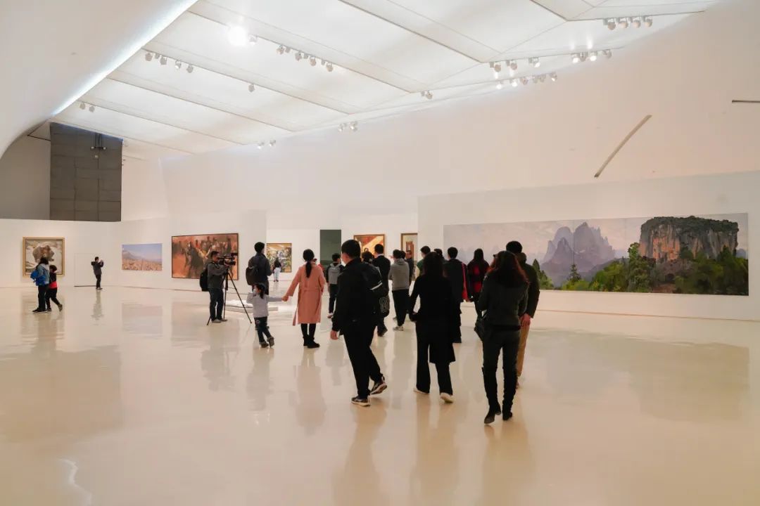 靳军科技探索x艺术融合央美美术馆融入新质发展