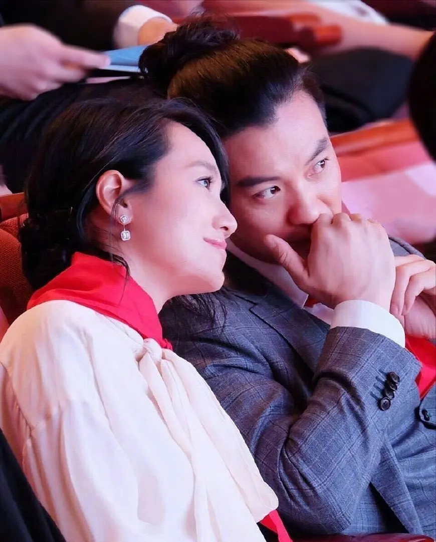 回顾朱丹我这辈子正确的决定就是在39岁高龄为小丈夫生儿子