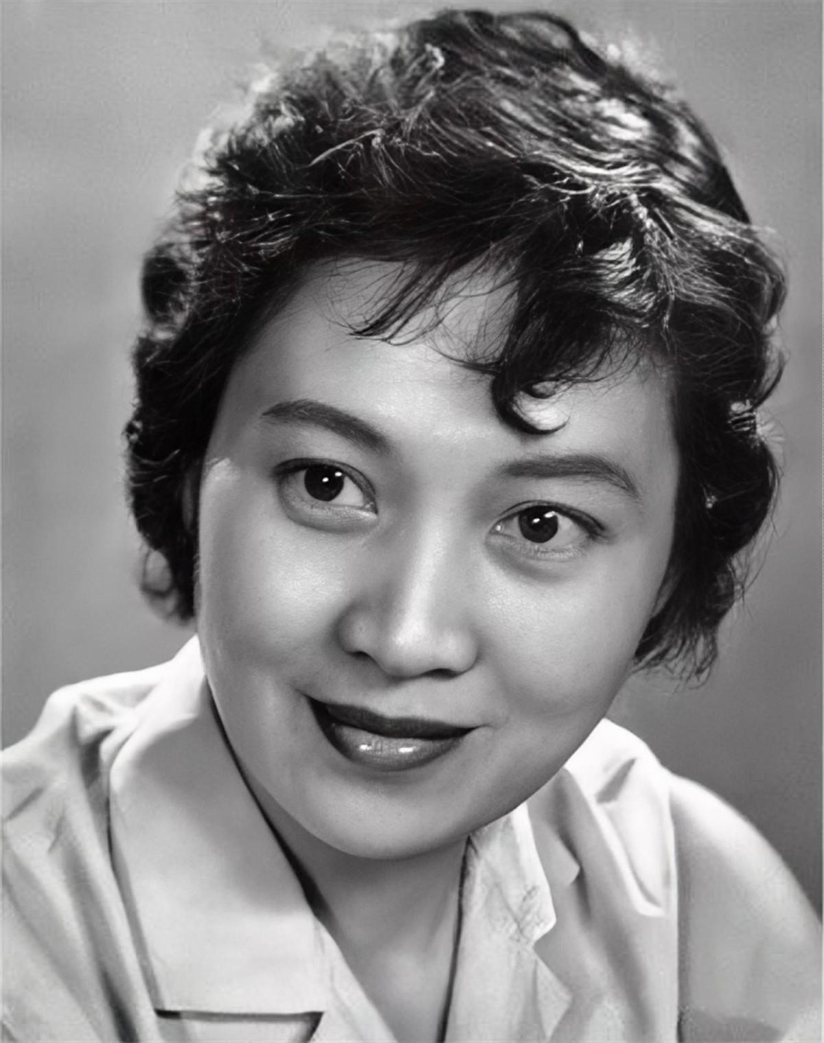 回顾大明星张圆43年婚姻催人泪下离世5年后老伴追随她而去