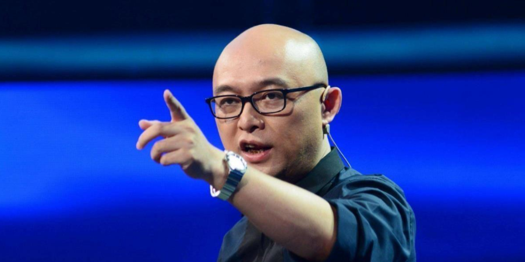 回顾非诚勿扰黄菡倒追嫁同学恩爱32年零绯闻今成人生赢家