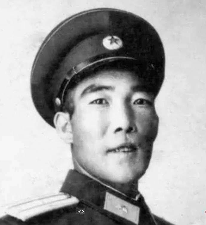 1973年一供销社员工来到成都军区说出名字后立即送见秦基伟