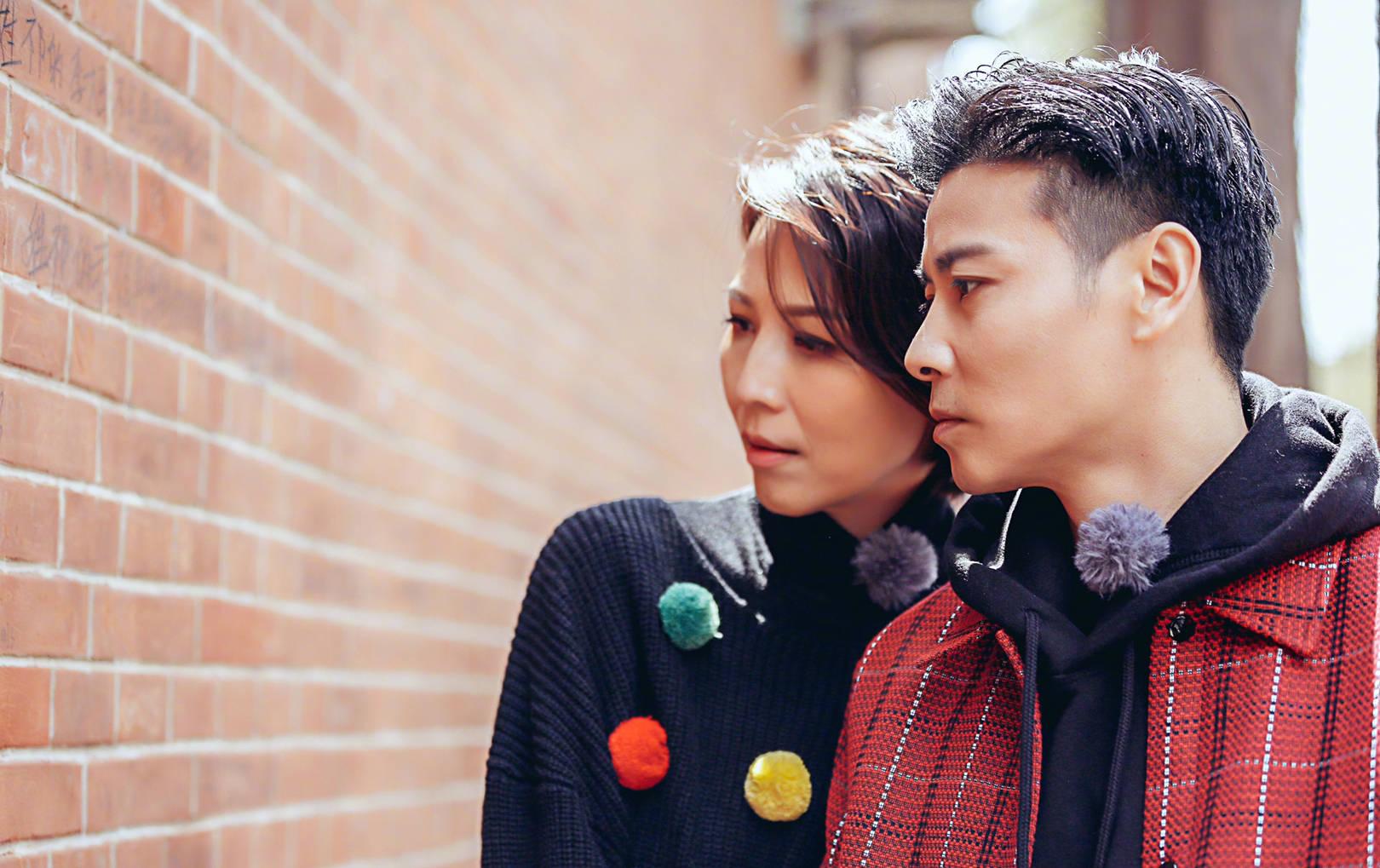 回顾蔡少芬嫁重庆小丈夫婚后连生三胎如今一家五口其乐融融