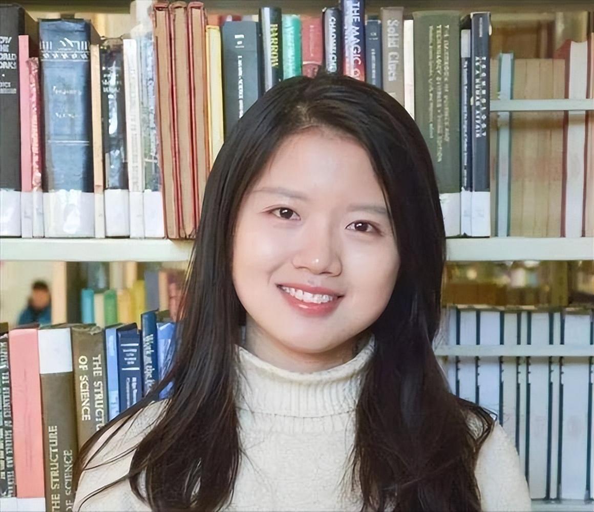 回顾失聪女孩江梦南靠读唇语考上清华博士一路艰辛她怎样走来