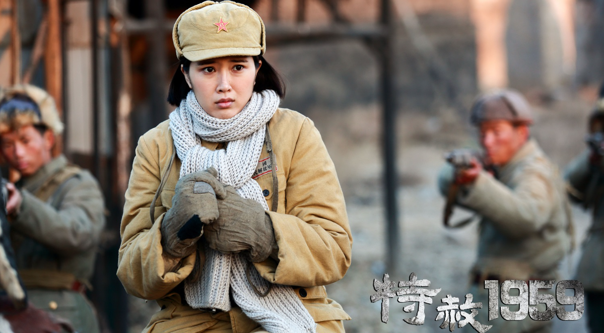 回顾奚望在继父刘之冰支持下离婚带着女儿的她现在怎样了