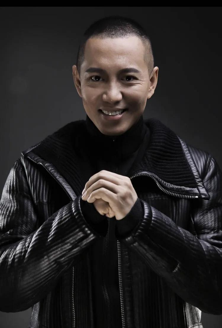 回顾阿斯茹嫁给瘫痪的谷智鑫不离不弃照顾8年错失婚礼成遗憾