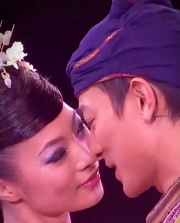 回顾赖文慧为爱低调杨丽娟为爱受伤刘德华到底有何魅力