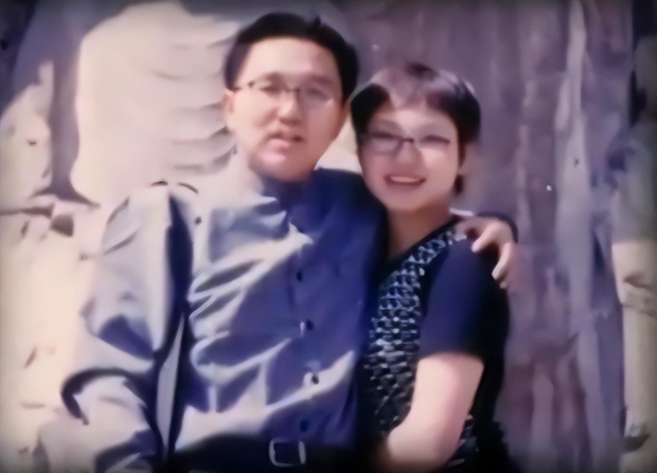 回顾句号二婚娶小11岁丫蛋48岁老来得女今61岁仍不敢休息