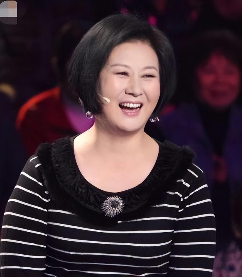 回顾演员黄晓娟:丧父丧母亲弟病逝,如今儿子李赫是她的骄傲