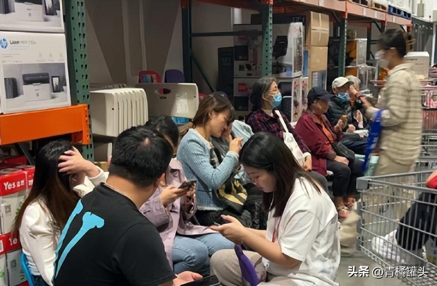 13万人排队抢堪比春运山姆同行掏空广东人钱包