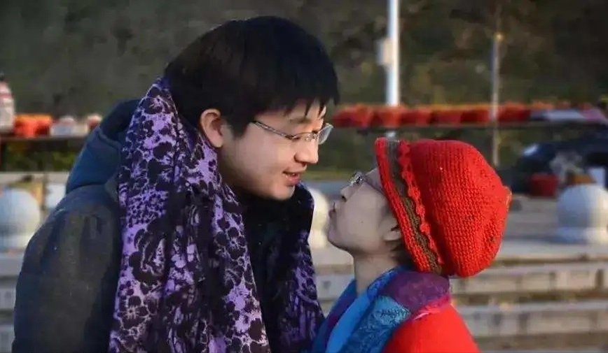 2016年年初,韩诗俊和张丽君回了家.