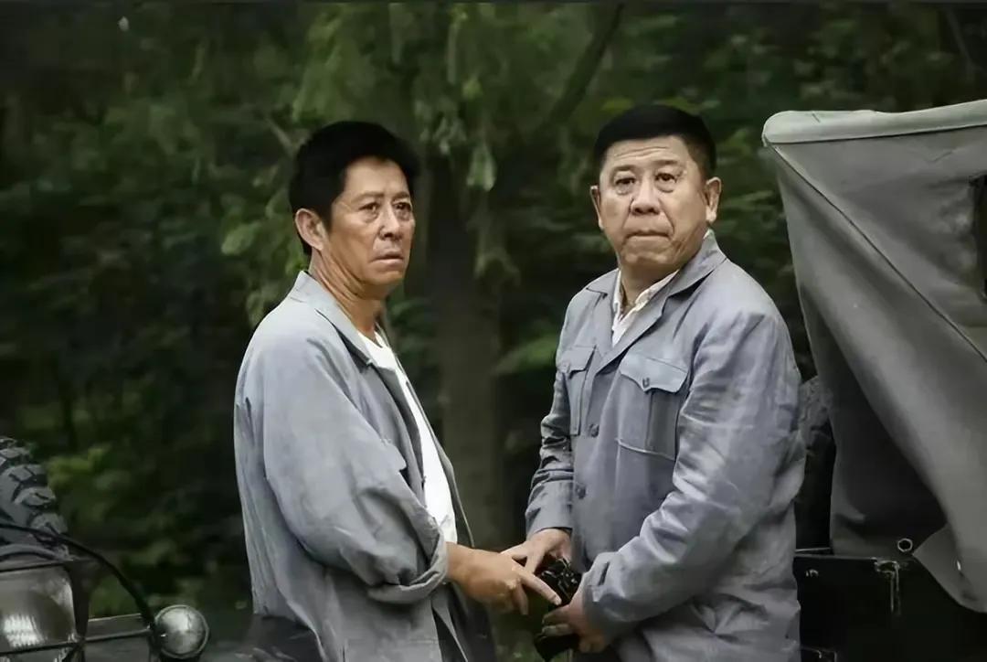 回顾老戏骨程煜家里家外都被妻子领导照顾白血病弟弟无怨无悔