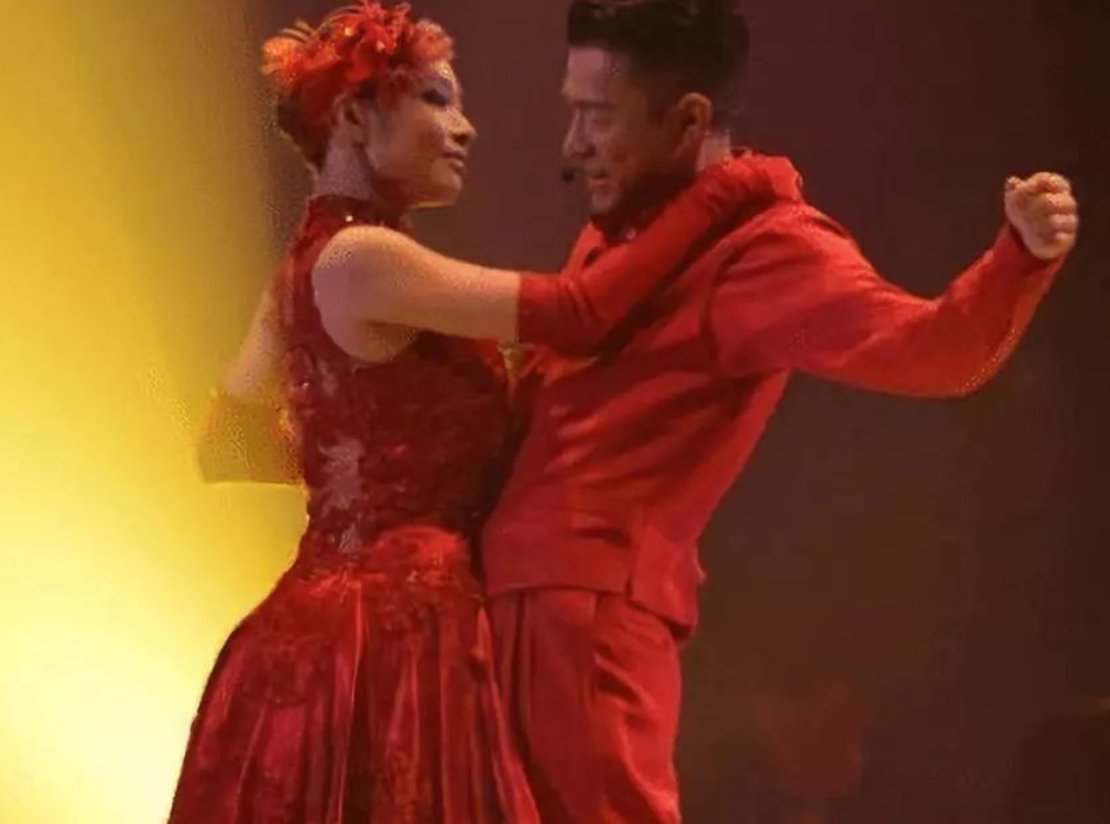 回顾赖文慧为爱低调杨丽娟为爱受伤刘德华到底有何魅力