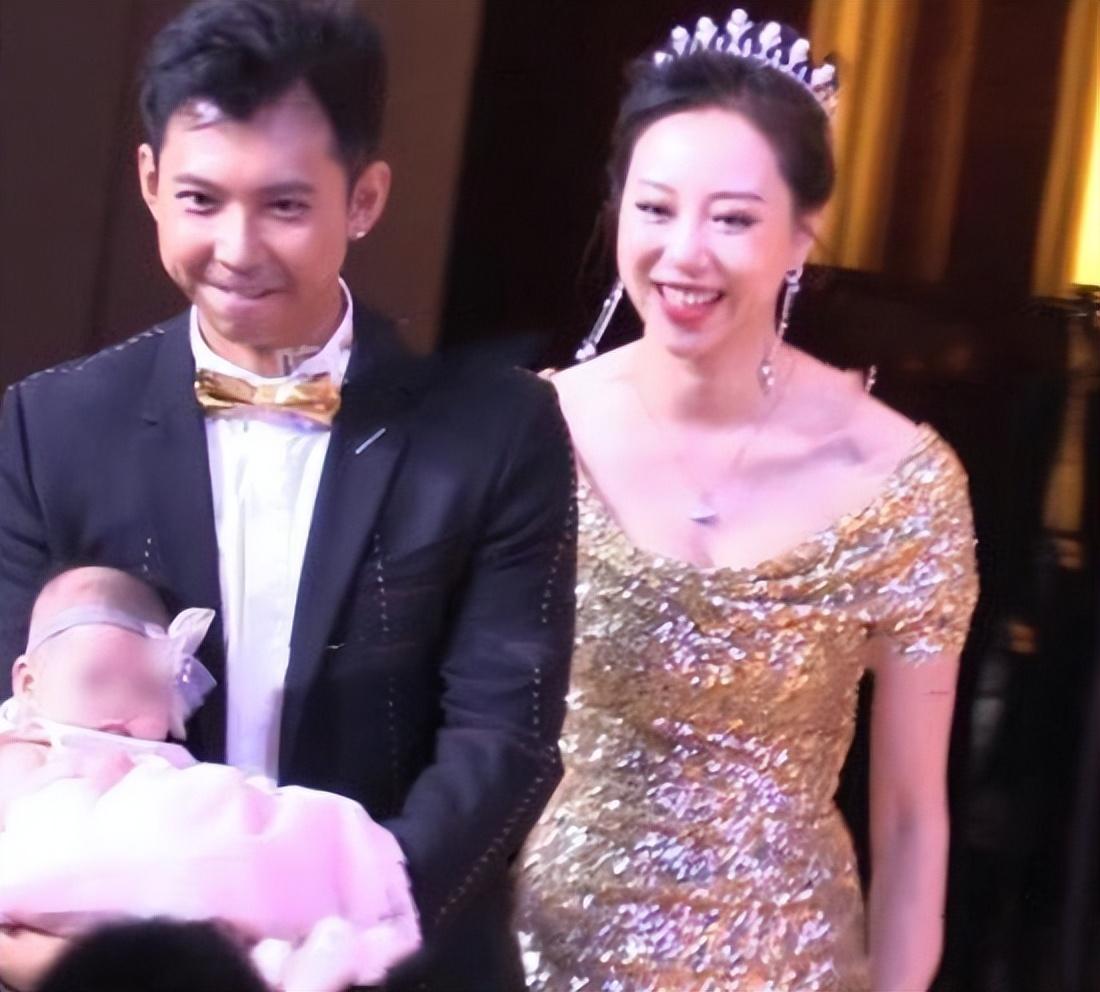 回顾演员朱时茂26岁娶初恋结婚43年分居14年如今婚姻状况怎样