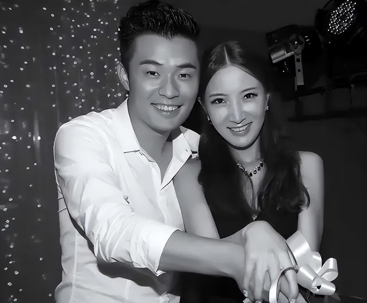 回顾陈赫二婚娶大1岁张子萱婚后连生二胎如今一家四口其乐融融