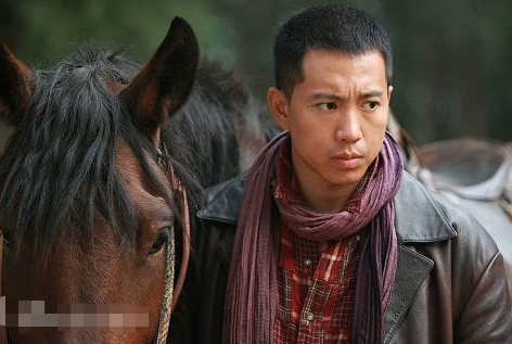 这个名字,越长越漂亮,而且善歌善舞,是一个既可以骑在马上肆意奔跑