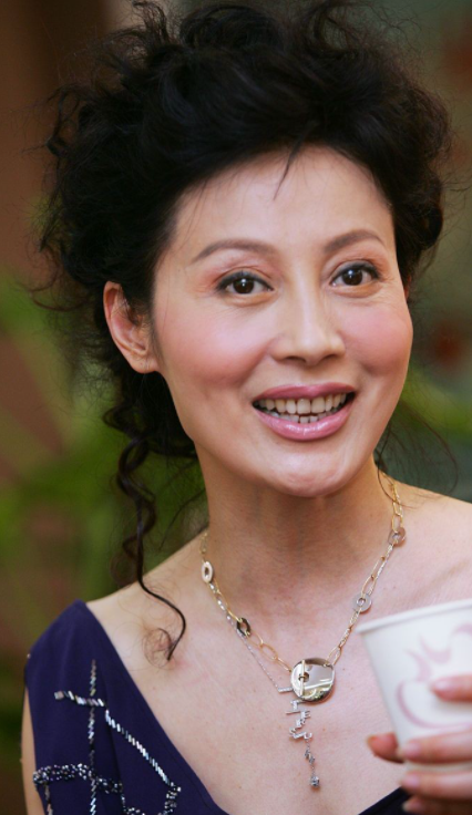 这么多年走过,尤小刚和邬倩倩也已经联手拍摄了电视剧《京都纪事》