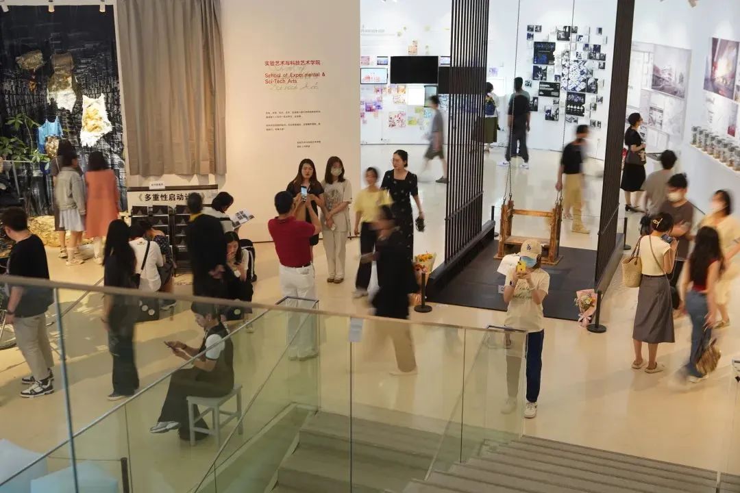 靳军科技探索x艺术融合央美美术馆融入新质发展