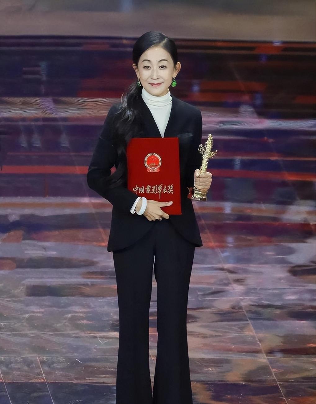 回顾演员陈瑾58岁单身无子女与男闺蜜巫刚的感情让人羡慕