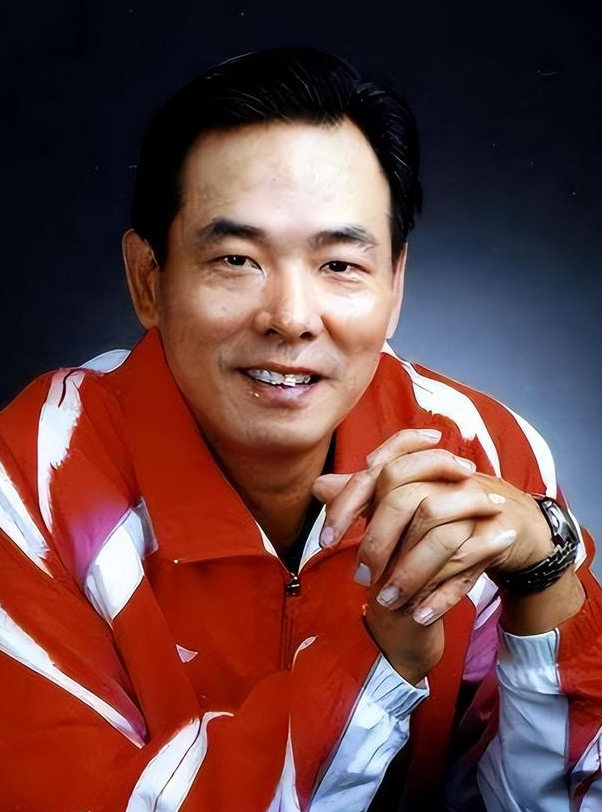 乒坛传奇王涛,军衔比刘国梁还高,57岁暴瘦,弟子也奥冠