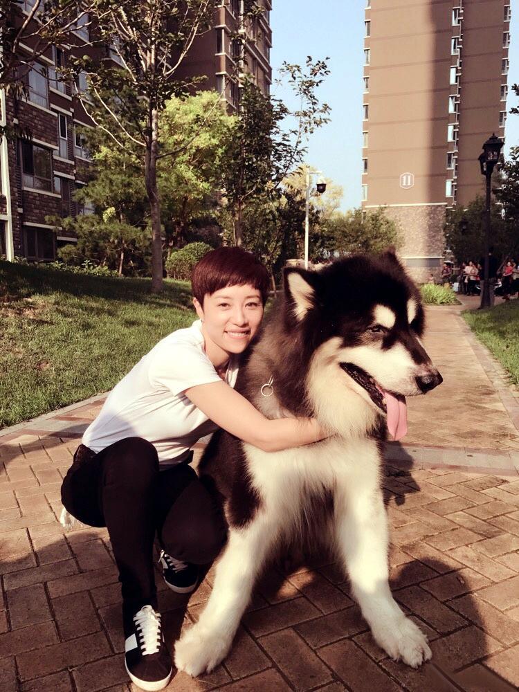 回顾张龄心和丈夫坚持丁克18年愁坏婆婆35岁意外得子全家乐开怀