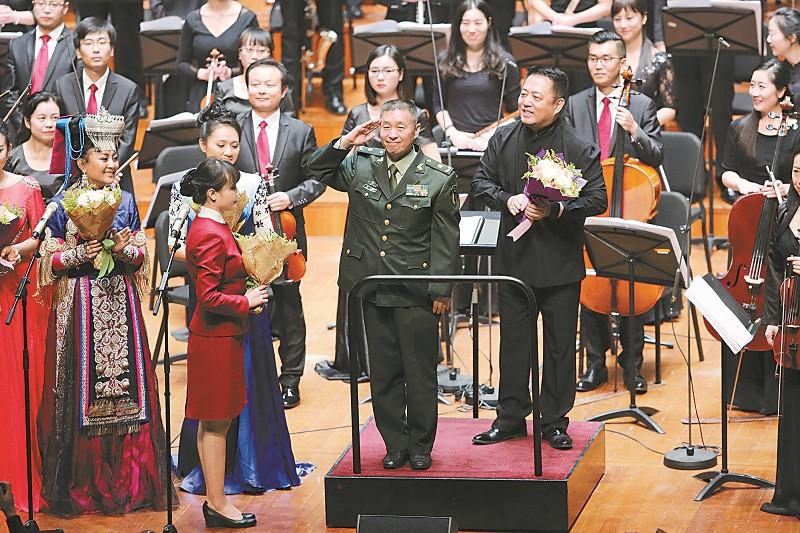 回顾著名作曲家张千一娶普通人李文秀为妻婚后生一子幸福美满