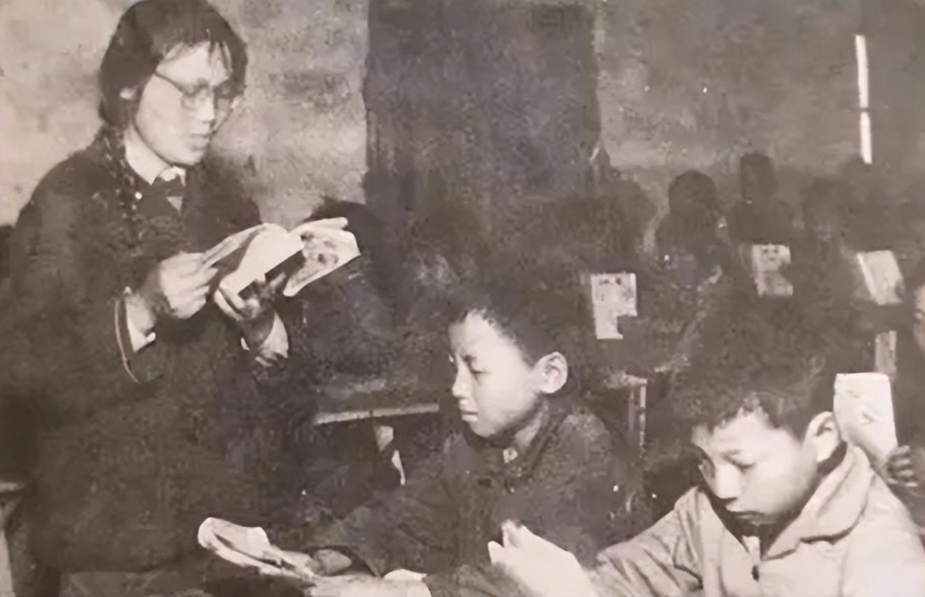 1984年河南农村女教师突然得知父亲是台湾富商妹妹是林青霞