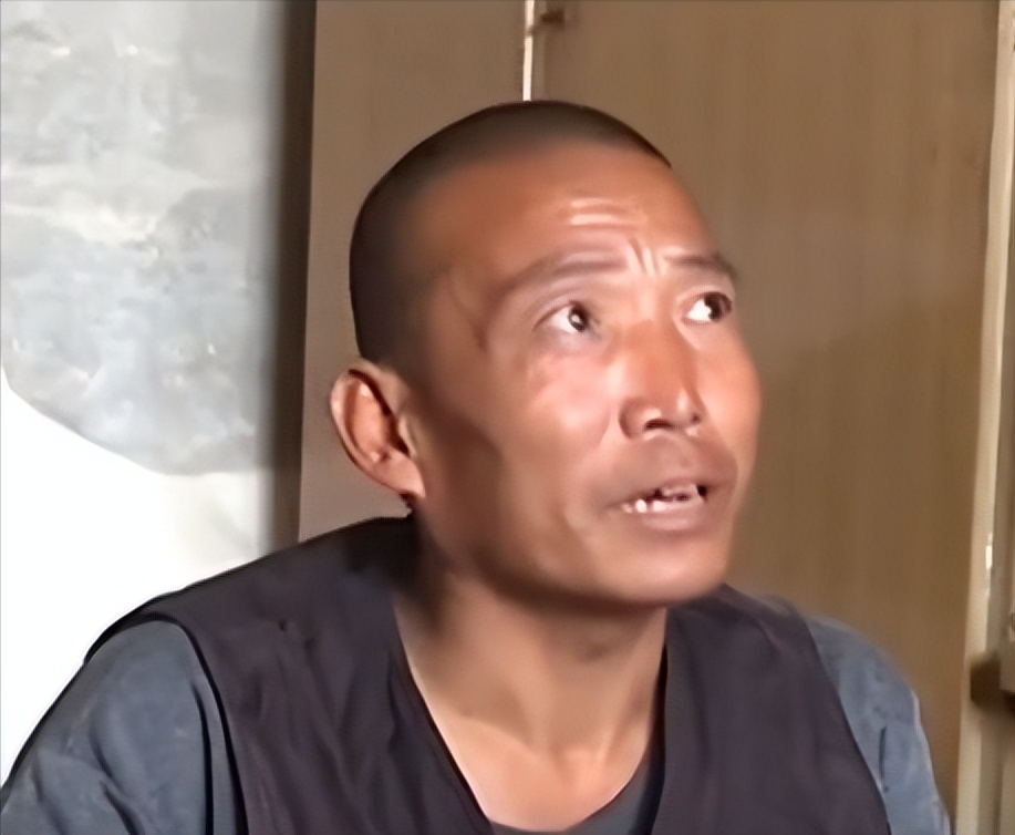 回顾保定壮汉无力支付手术费忍痛自断右腿如今他的情况如何