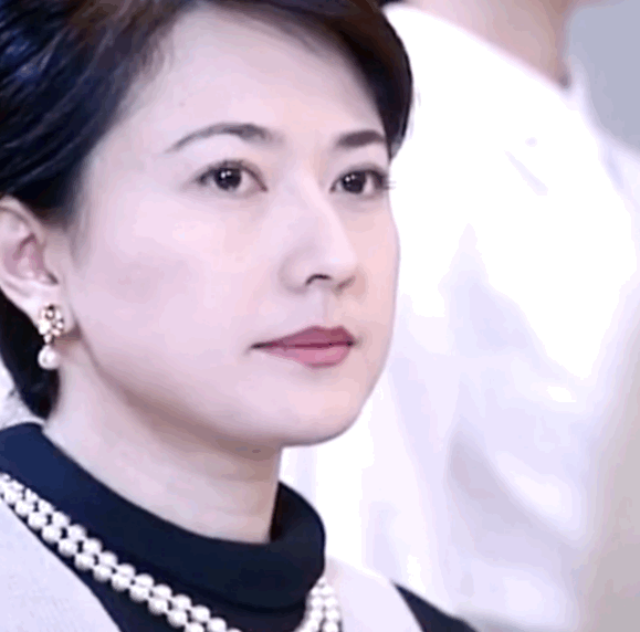 她长得美气质好却不温不火坦言不想过金丝雀的生活如今怎样了