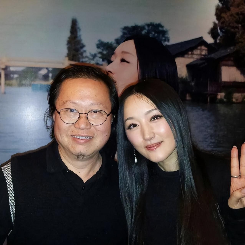 回顾陈小奇当过6年车床工人娶平凡妻子恩爱41年今幸福美满