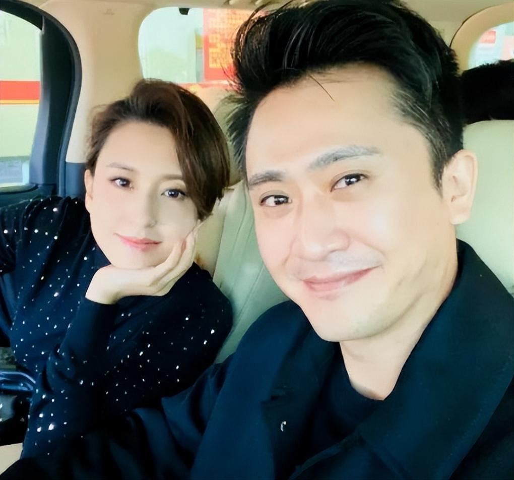 回顾央视主持杨帆娶青梅竹马妻子收获幸福就是大女儿让我头痛