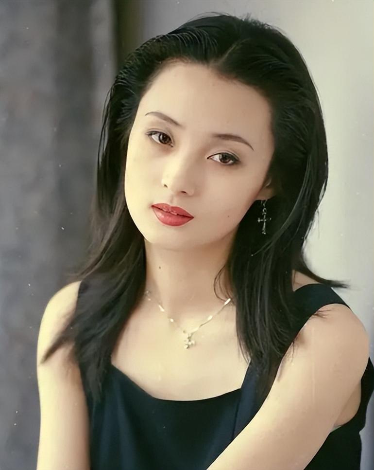 回顾蒋勤勤有何魅力让陈建斌放弃相恋5年的吴越独宠她16年