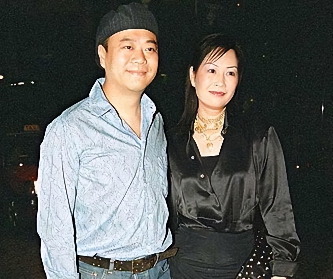 回顾欧阳震华2婚娶赌王孙女傅洁娴婚后丁克26年如今怎样了