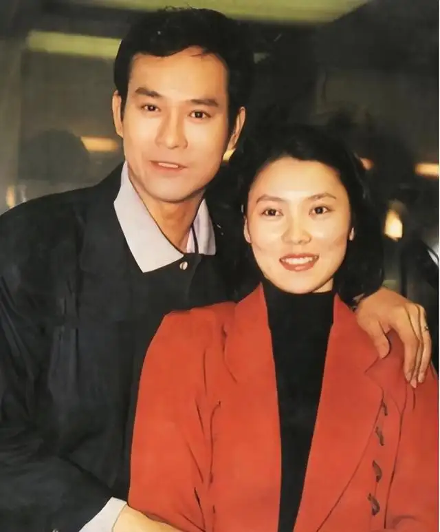 回顾郑欣宜目睹父亲郑少秋移情我不想母亲的悲剧在自己身上重演