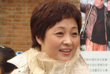 回顾张秋芳傅彪去世后把公婆当亲生父母和儿子用爱跨过难关