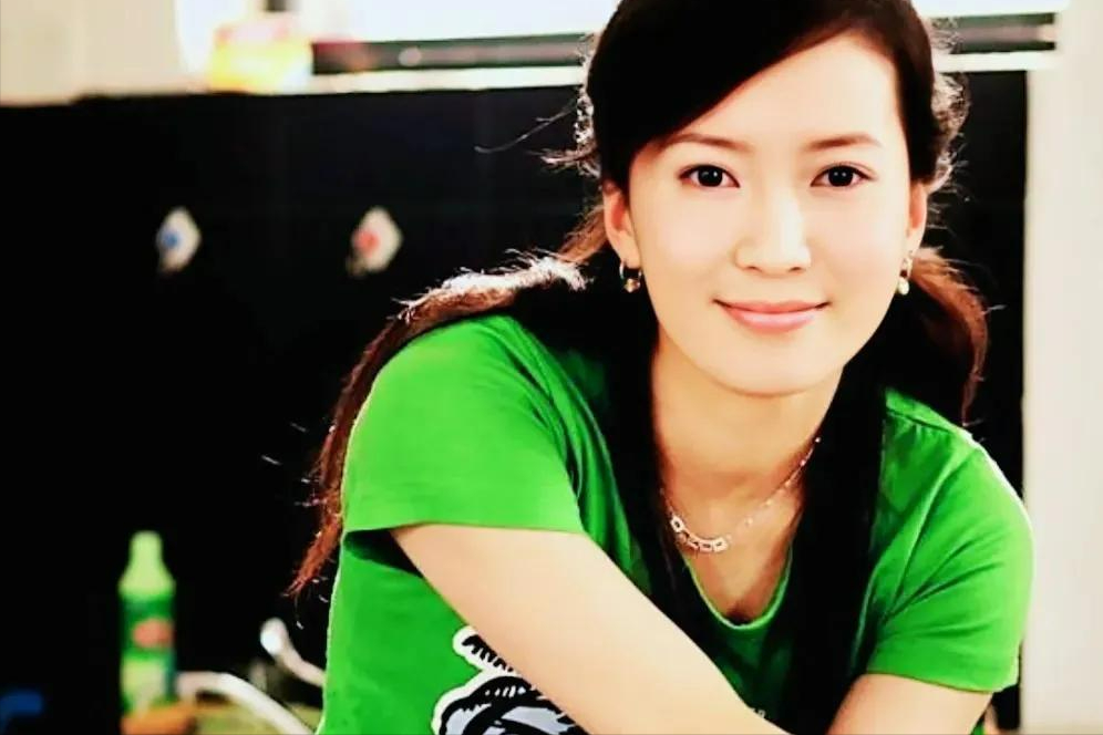 了离开,为了实现自己的梦想,于是在父母的建议下孤身一人来到了北京