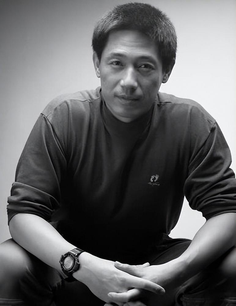 柴鸥自年轻时就崇拜石凉,她直率地表白了对石凉的倾慕之情.