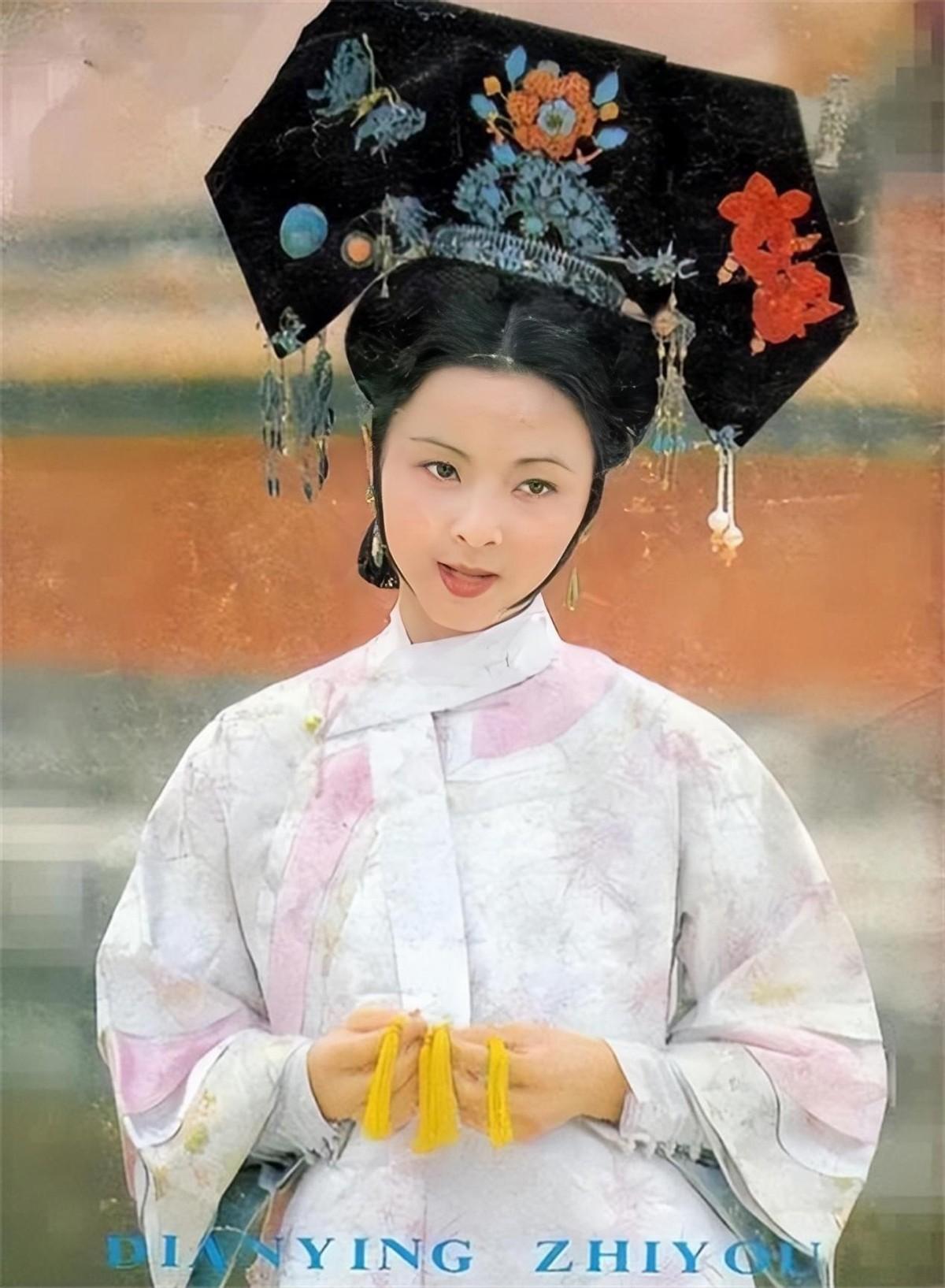 回顾她被誉为杨贵妃59岁自费27万包机回国5天后去世