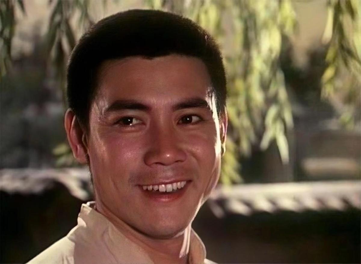 回顾国家一级演员张国民因高大泉成名晚年生活幸福美满