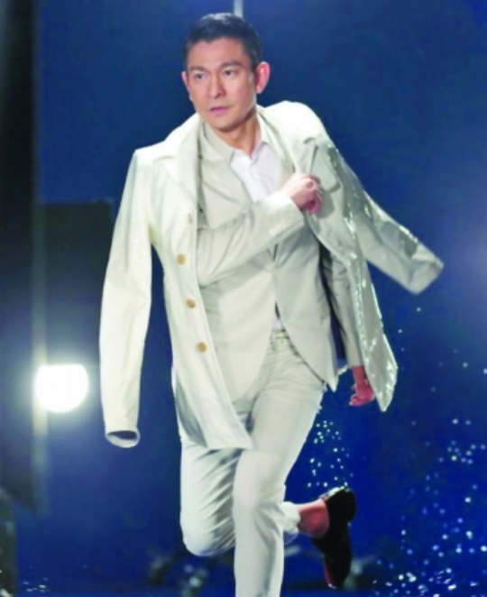 回顾赖文慧为爱低调杨丽娟为爱受伤刘德华到底有何魅力