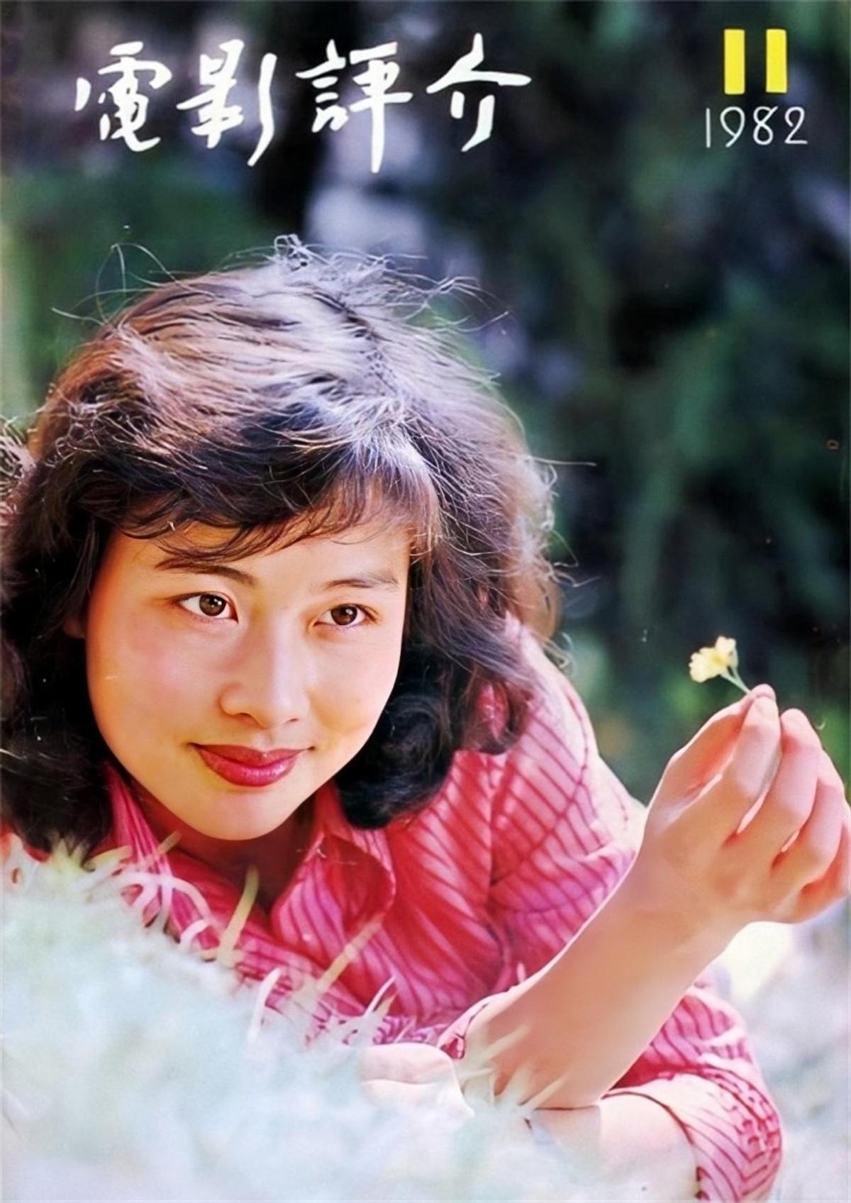 回顾离婚再婚又离婚赵娜发誓一生不再婚始终把儿子带在身边