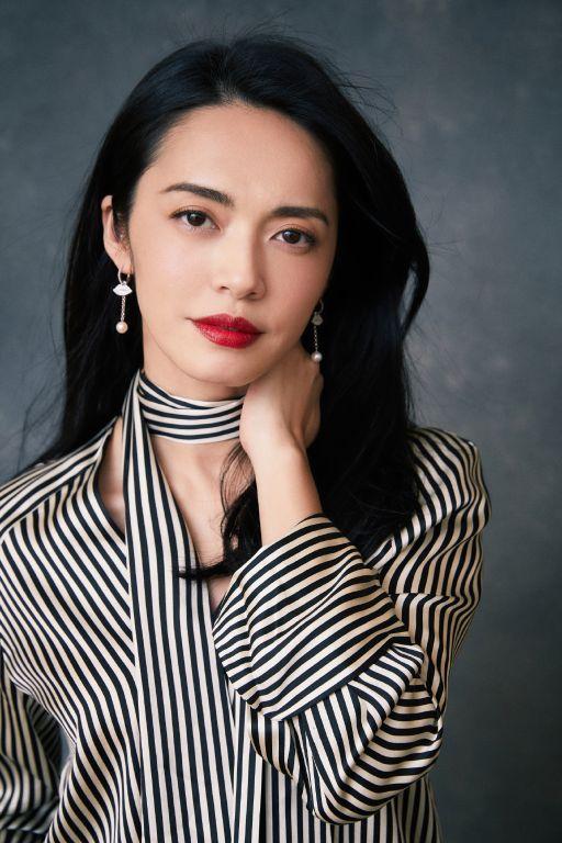 回顾姚晨和前夫凌潇肃有缘无分二婚嫁摄影师后儿女双全无遗憾