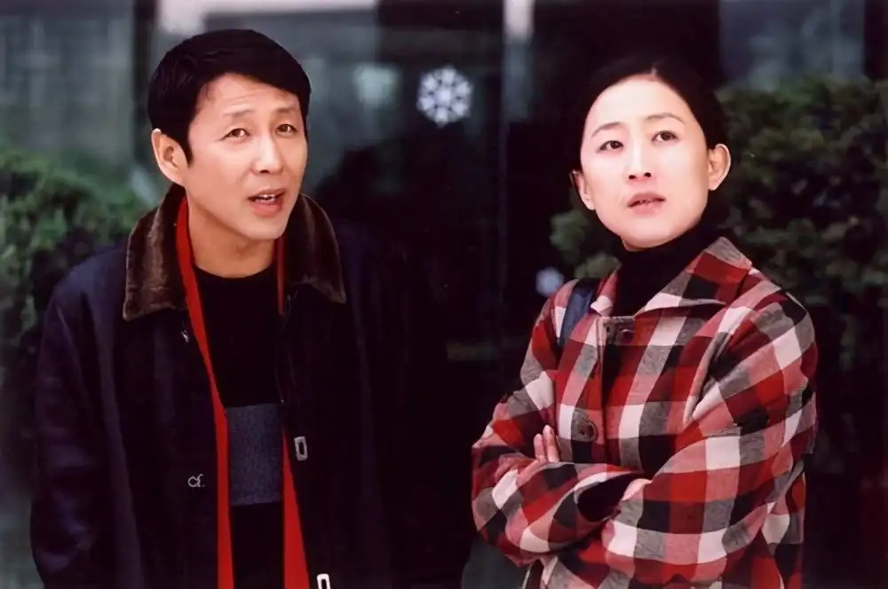 回顾演员陈瑾58岁单身无子女与男闺蜜巫刚的感情让人羡慕