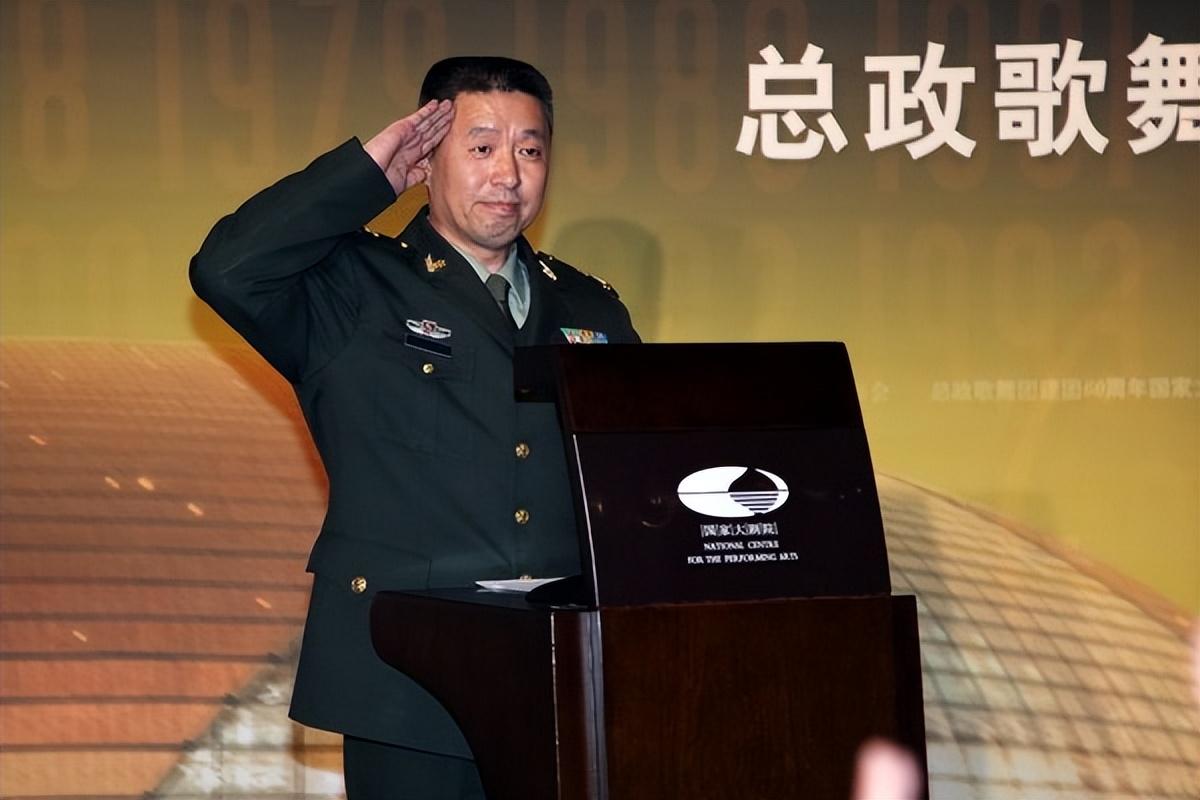 回顾著名作曲家张千一娶普通人李文秀为妻婚后生一子幸福美满