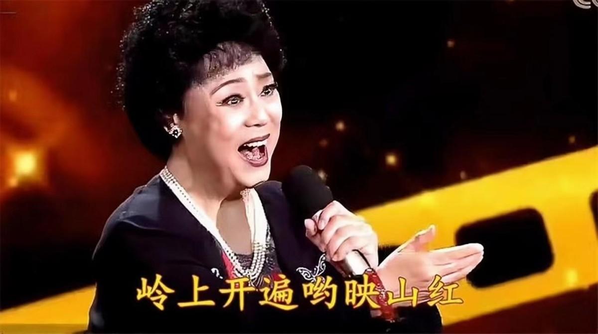 回顾邓玉华50年婚姻催人泪下老伴离世5年后她晚年生活怎样